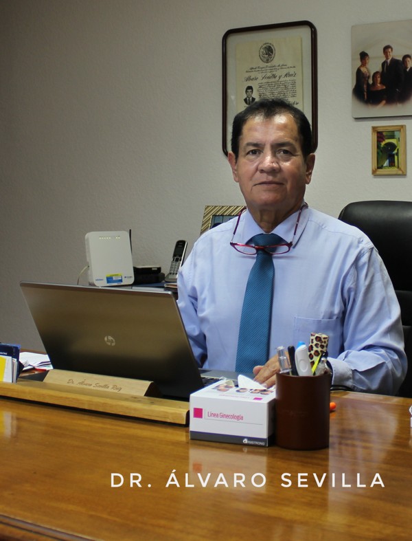 Imagen del director de la clinica